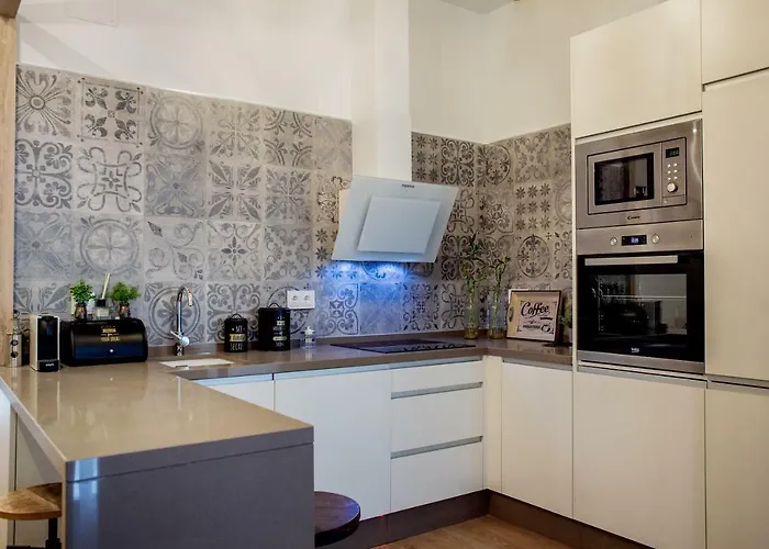 Turisticos Moret 11 - 2a * Caceres